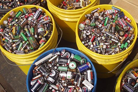 抚远抚远上门回收废铅酸电池|圣普威三元锂电池回收
